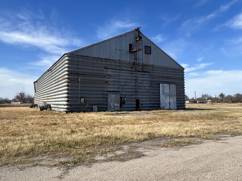 518 E Market, Sinton, TX à vendre - Photo principale - Image 1 de 6