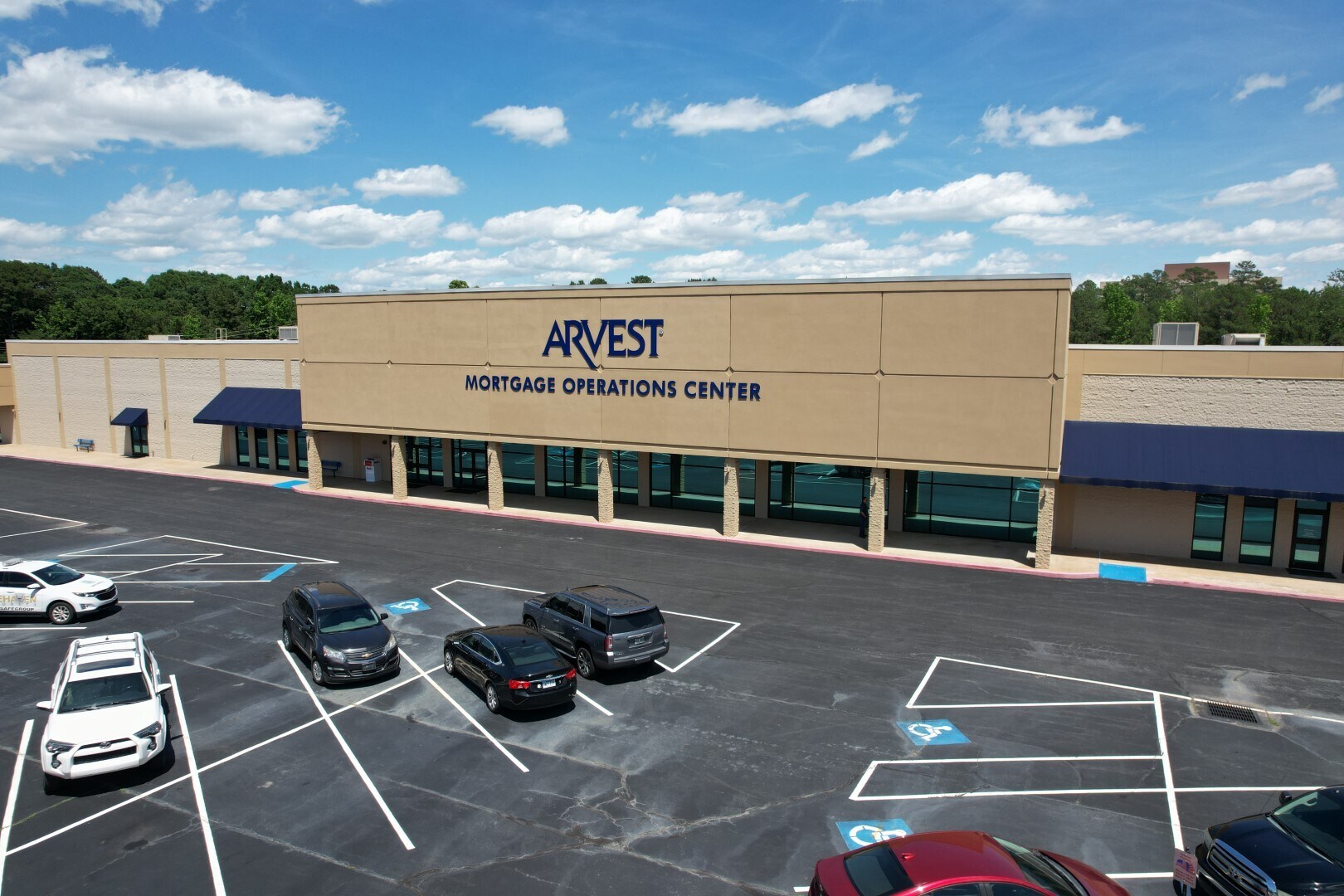 801 John Barrow Rd, Little Rock, AR à vendre Photo principale- Image 1 de 19