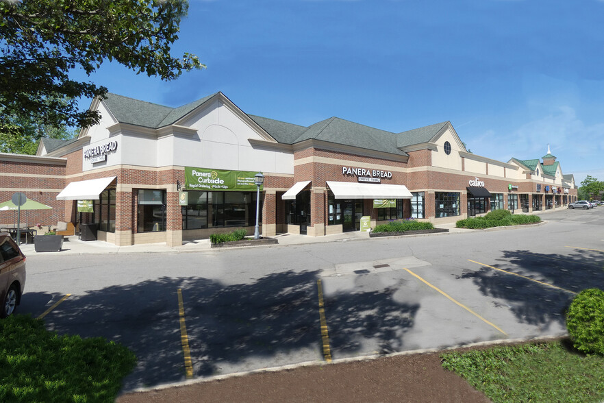 25875 Novi Rd, Novi, MI for lease - Building Photo - Image 2 of 5