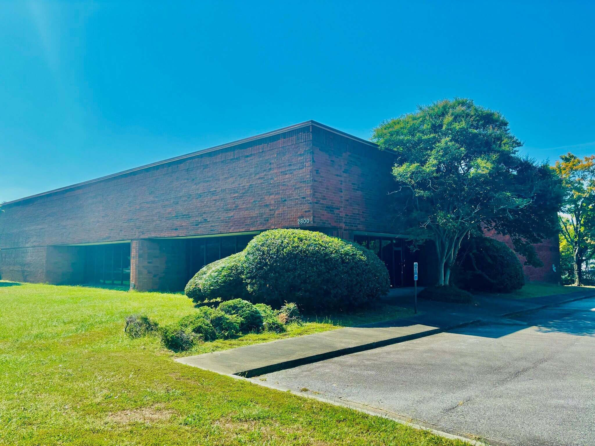 2800 Peterson Pl, Norcross, GA à louer Photo du bâtiment- Image 1 de 10