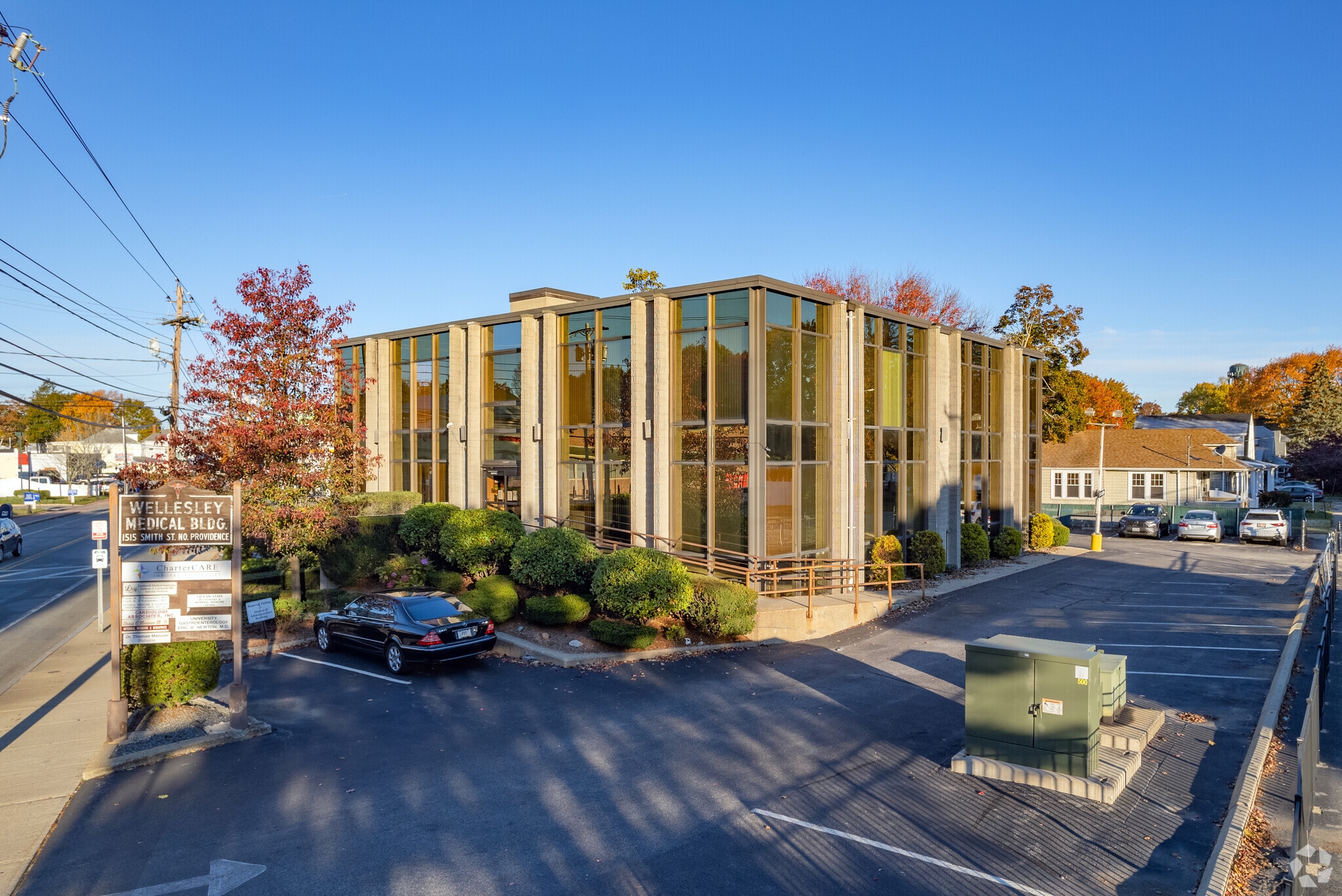 1515 Smith St, North Providence, RI for lease Primary Photo- Image 1 of 12