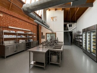 More details for 5221 Pacific Blvd, Huntington Park, CA - Industrial for Lease