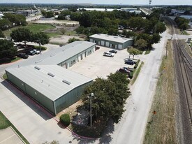 101/171 Railroad St, Lewisville, TX - Warehouse