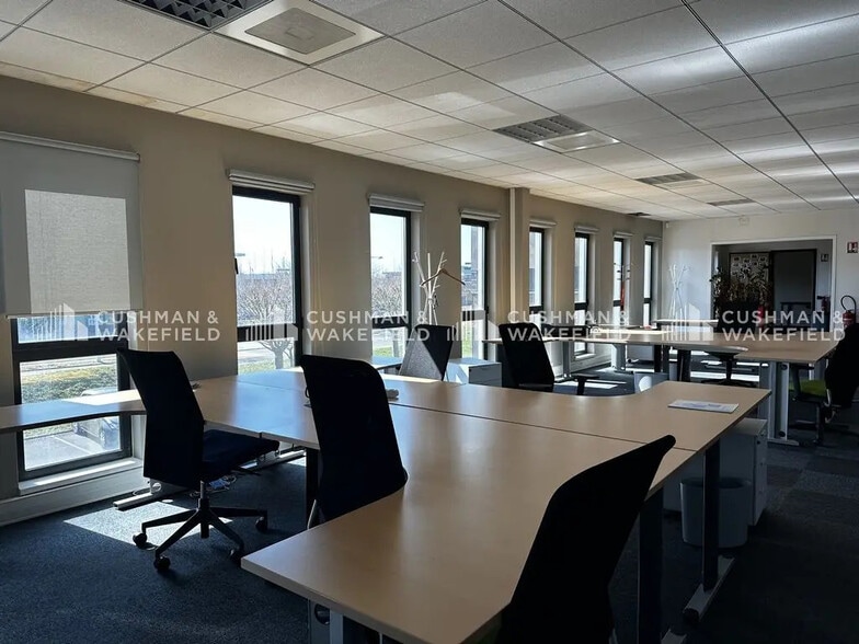 Bureau dans Schiltigheim à louer - Photo intérieure - Image 3 de 11