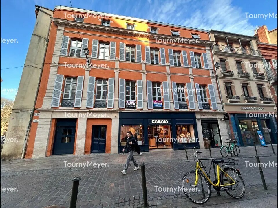 Office in Toulouse for lease Building Photo- Image 1 of 13