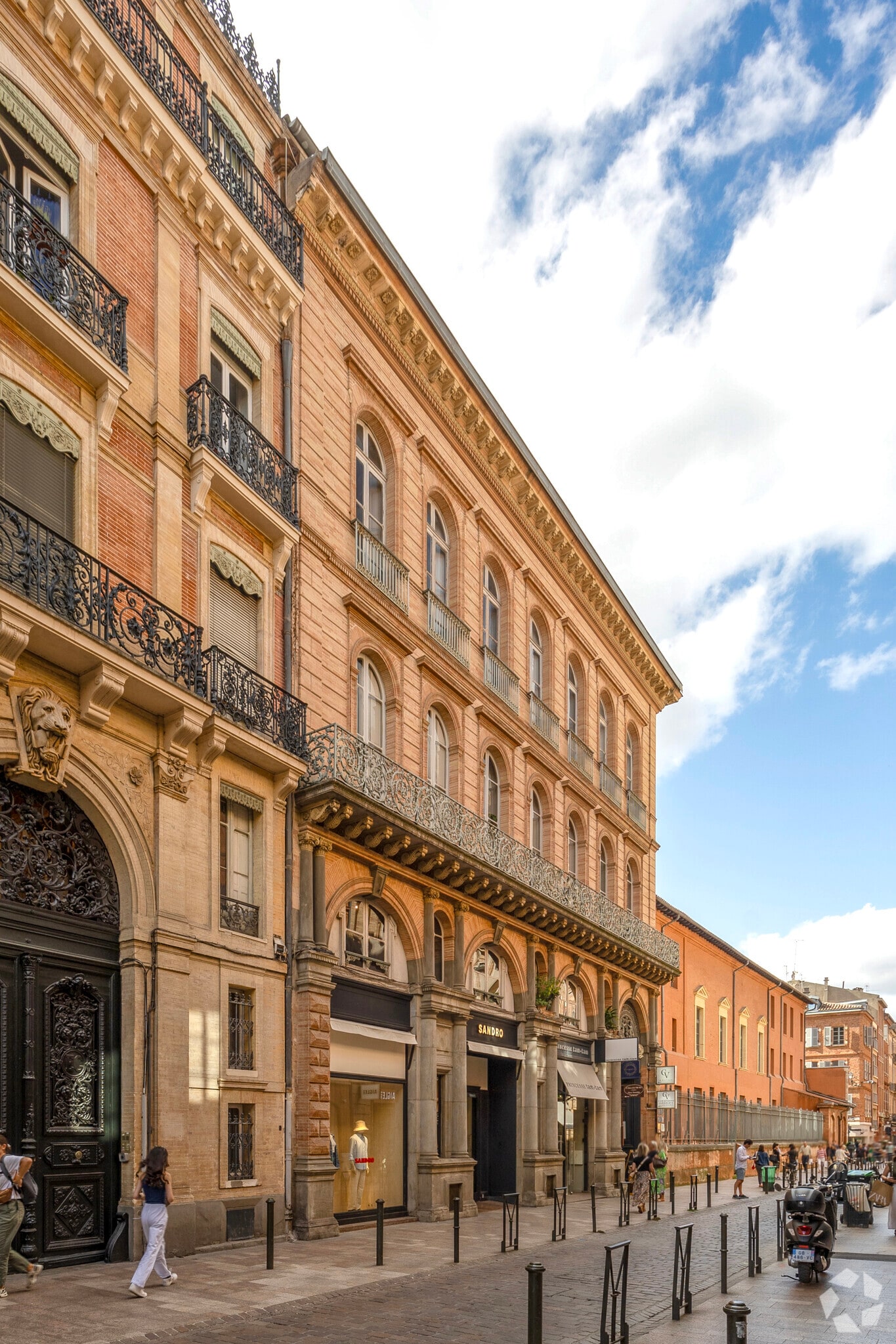 9 Rue Saint Antoine Du T, Toulouse for lease Primary Photo- Image 1 of 5