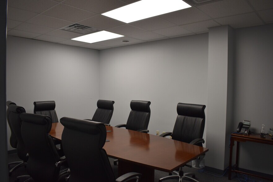 2000 Glen Echo, Nashville, TN à louer - Photo intérieure - Image 2 de 20