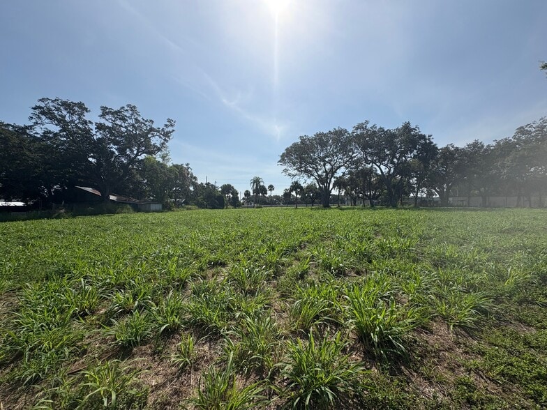6440 N HWY US 1, Melbourne, FL for lease - Building Photo - Image 3 of 5