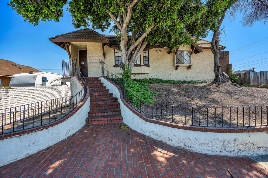 1316 W 166th St, Gardena, CA for sale - Building Photo - Image 2 of 3