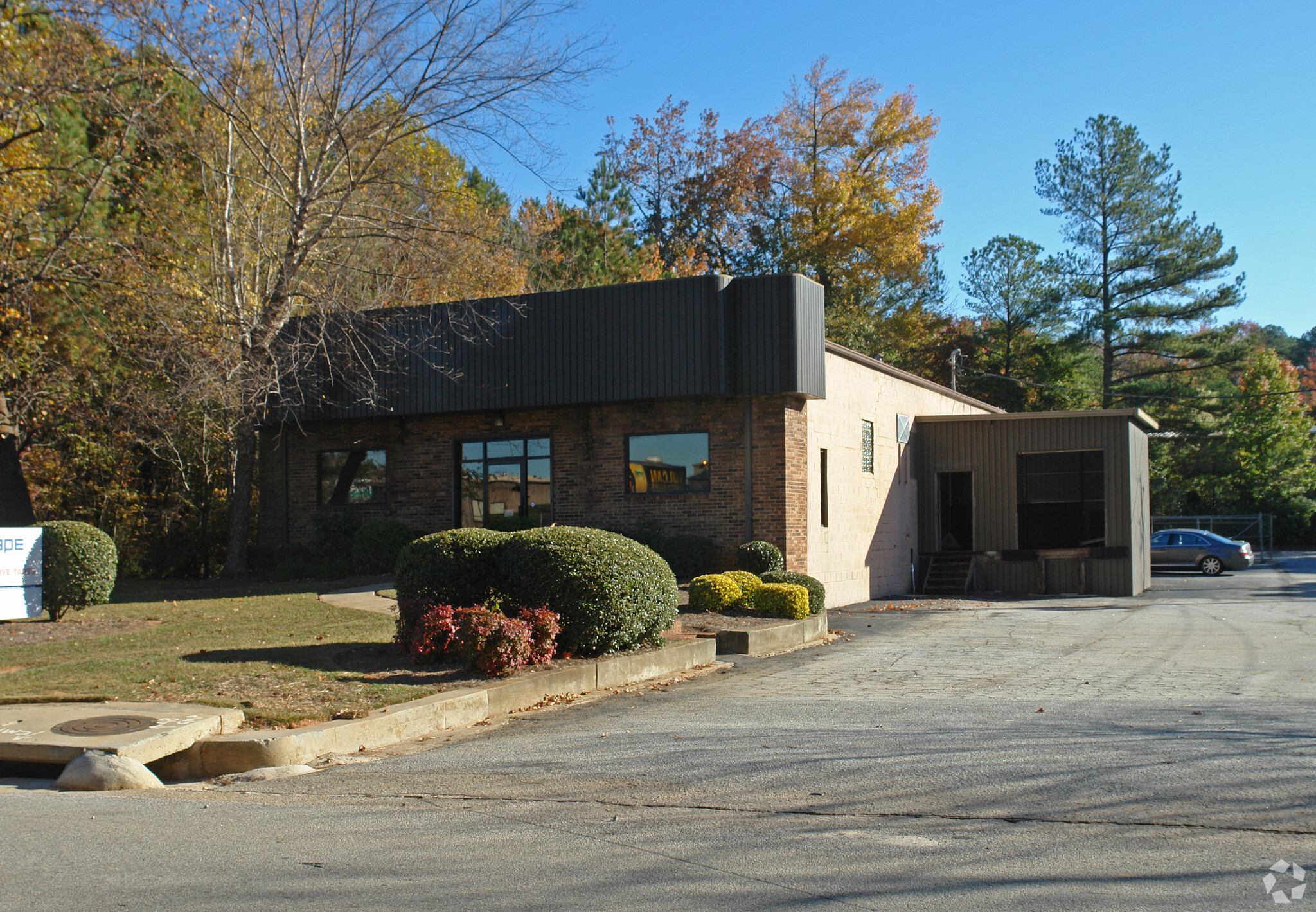 1661 Roadhaven Dr, Stone Mountain, GA for sale Building Photo- Image 1 of 52