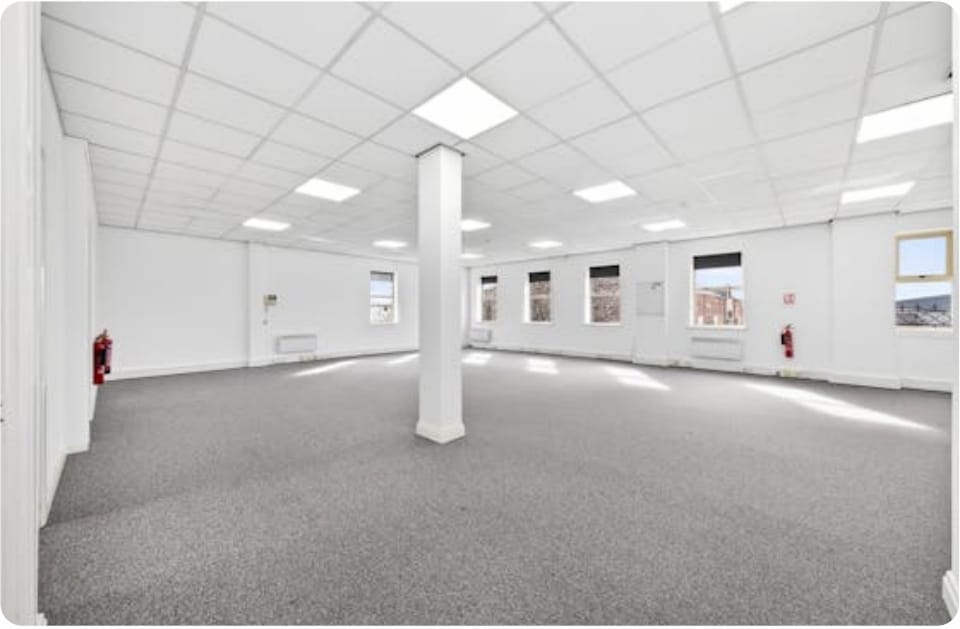 Taylors Ct, Rotherham for lease Interior Photo- Image 1 of 10