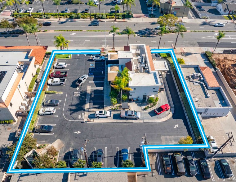 655 S Brea Blvd, Brea, CA à vendre - Photo du bâtiment - Image 3 de 7