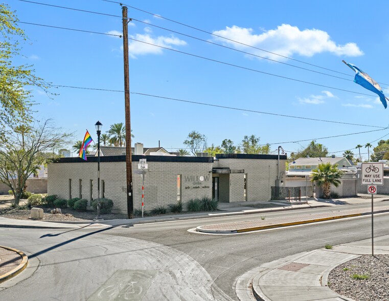 1197 E Oak St, Phoenix, AZ à vendre - Photo du bâtiment - Image 2 de 9