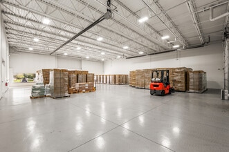 46266 Erb Dr, Macomb, MI for lease Interior Photo- Image 2 of 2