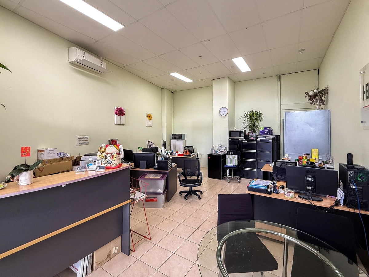 15-19 Treacy St, Hurstville, NSW 2220 - Unit 1 - - Interior Photo - Image 2 of 3