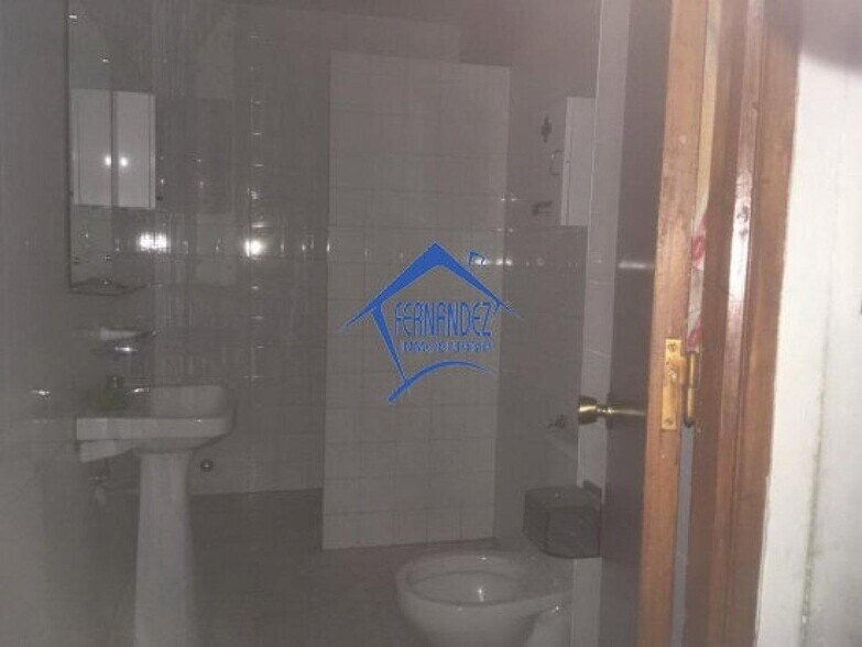 Commerce de détail dans Cáceres, Cáceres à vendre - Photo intérieure - Image 3 de 3