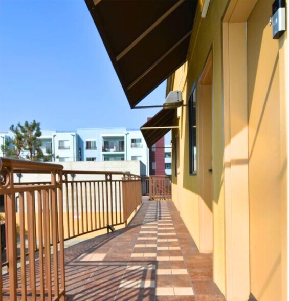 13322 W Washington Blvd, Los Angeles, CA for lease - Building Photo - Image 3 of 7
