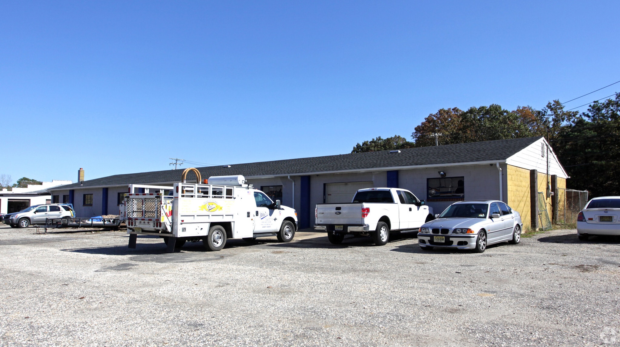 Route 37 Portfolio portfolio of 3 properties for sale on LoopNet.ca Primary Photo- Image 1 of 4