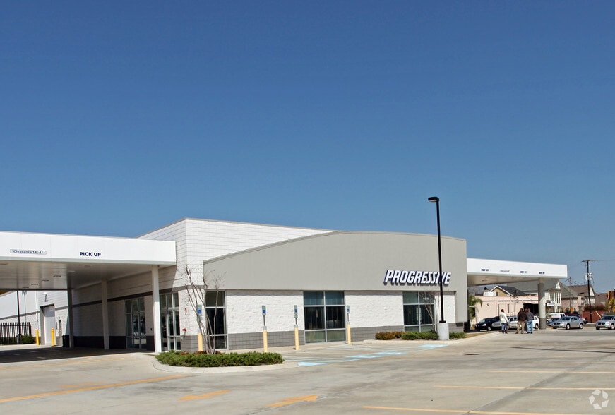 1425 Airline Dr, Metairie, LA à vendre - Photo du bâtiment - Image 3 de 12