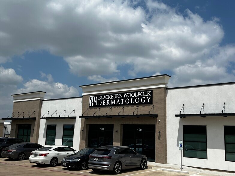 4500 N MacArthur Blvd, Irving, TX à louer - Photo du bâtiment - Image 3 de 4