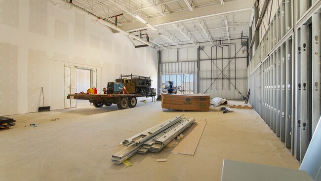 Plus de détails pour 931-1079 Parsons Rd SW, Edmonton, AB - Bureau, Commerce de détail à louer