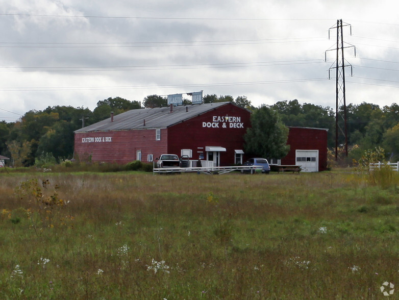 8842 Brewerton Rd, Brewerton, NY for sale - Primary Photo - Image 1 of 1