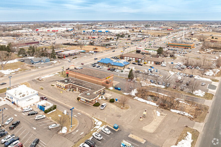 955 W Broadway Ave, Forest Lake, MN for lease - Aerial - Image 3 of 7