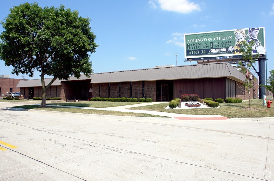 1151 Rohlwing Rd, Rolling Meadows, IL à vendre - Photo principale - Image 1 de 2