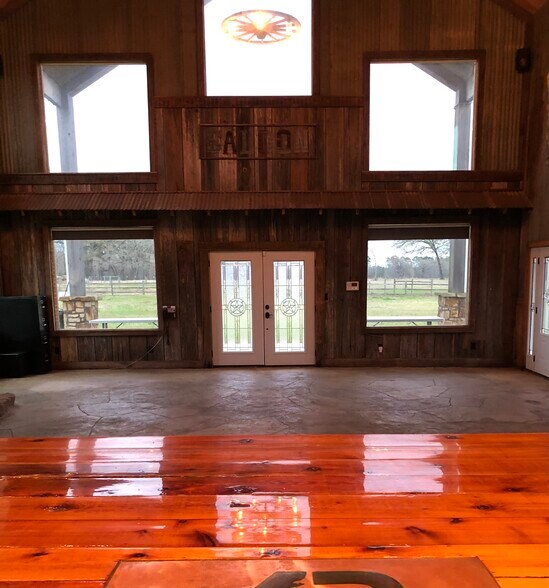 608 Farm to Market 1818 rd, Diboll, TX à vendre - Photo intérieure - Image 2 de 6