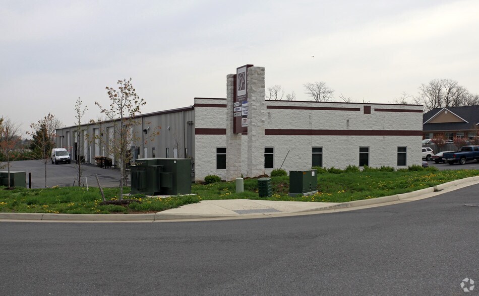 180 Prosperity Dr, Winchester, VA à vendre - Photo du bâtiment - Image 2 de 12