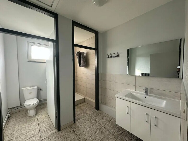 Industriel dans Strasbourg à louer - Photo intérieure - Image 3 de 6