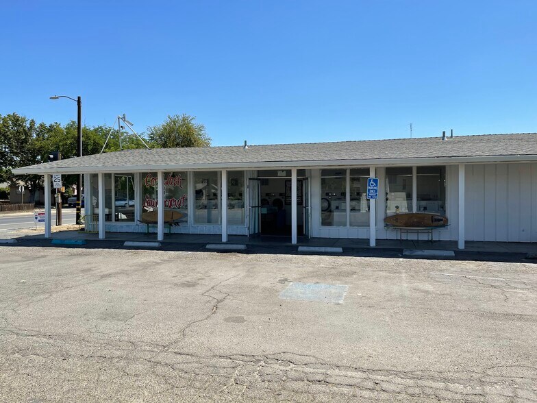 726 South Ave, Gustine, CA à vendre - Photo du bâtiment - Image 3 de 11