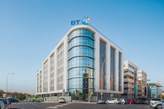 Plus de détails pour Calle Isabel Colbrand, 6-8, Madrid - Bureau à louer