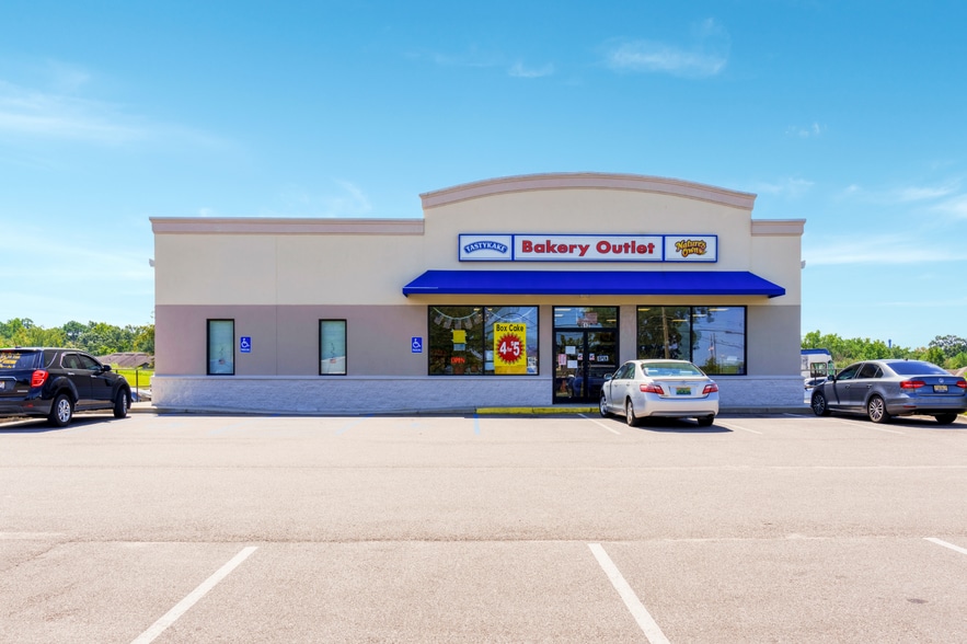 612 Glover, Enterprise, AL for sale - Primary Photo - Image 1 of 8