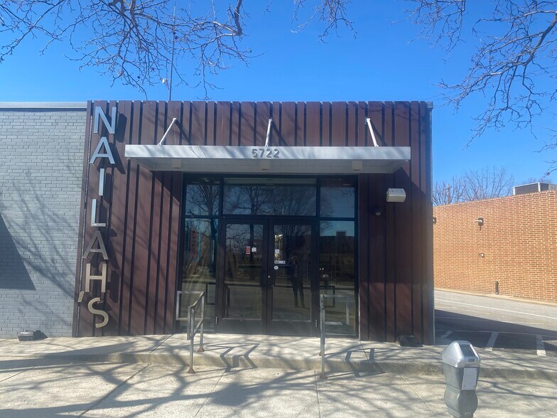 5722 York Rd, Baltimore, MD à vendre - Photo du bâtiment - Image 2 de 7