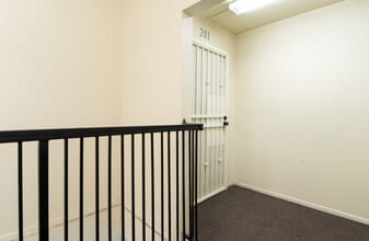 801-823 W Whittier Blvd, Montebello, CA for lease Interior Photo- Image 1 of 10