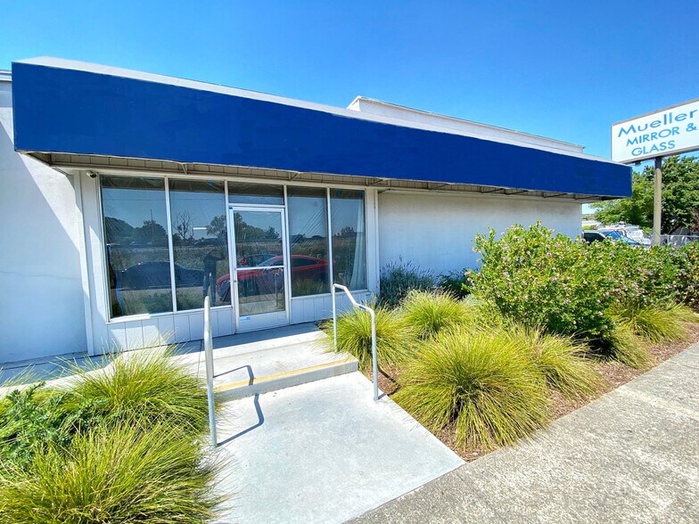 3815 Redwood Hwy, San Rafael, CA for lease - Building Photo - Image 1 of 3