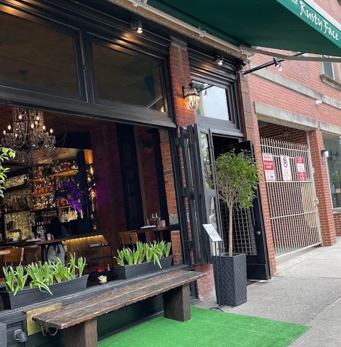 188 Grand St, Brooklyn, NY for lease Building Photo- Image 1 of 4