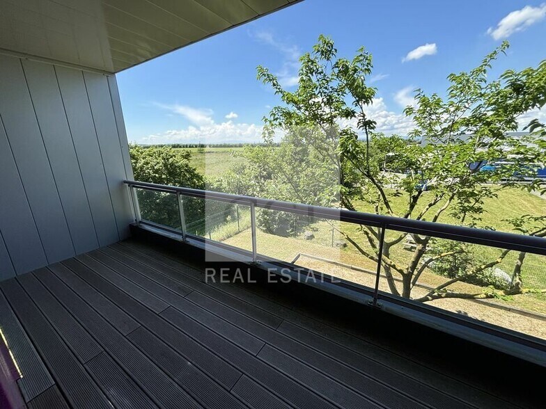 Avenue Satolas Green, Pusignan for lease - Building Photo - Image 1 of 13