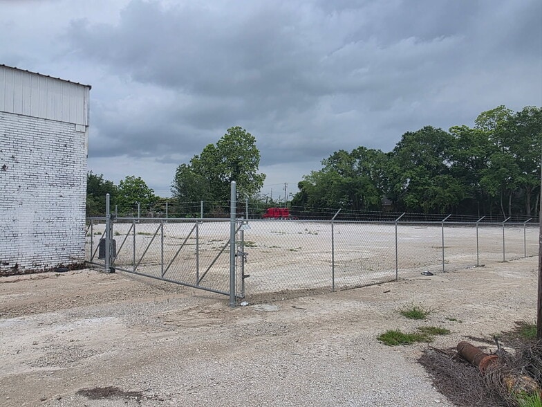 543 S Craft Hwy, Mobile, AL for lease - Building Photo - Image 3 of 5