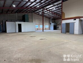 1-7 Rose Cres, Regents Park for lease Interior Photo- Image 2 of 10