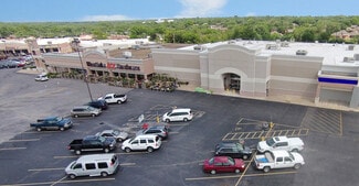 Plus de détails pour 1700 S Broadway Ave, Edmond, OK - Commerce de détail à louer