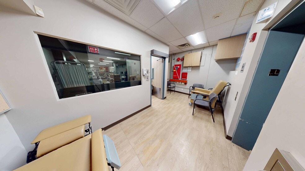 1915-1917 Ocean Ave, Brooklyn, NY for sale - Interior Photo - Image 2 of 16