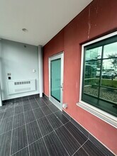 1000 140th St W, Burnsville, MN for lease Interior Photo- Image 1 of 21