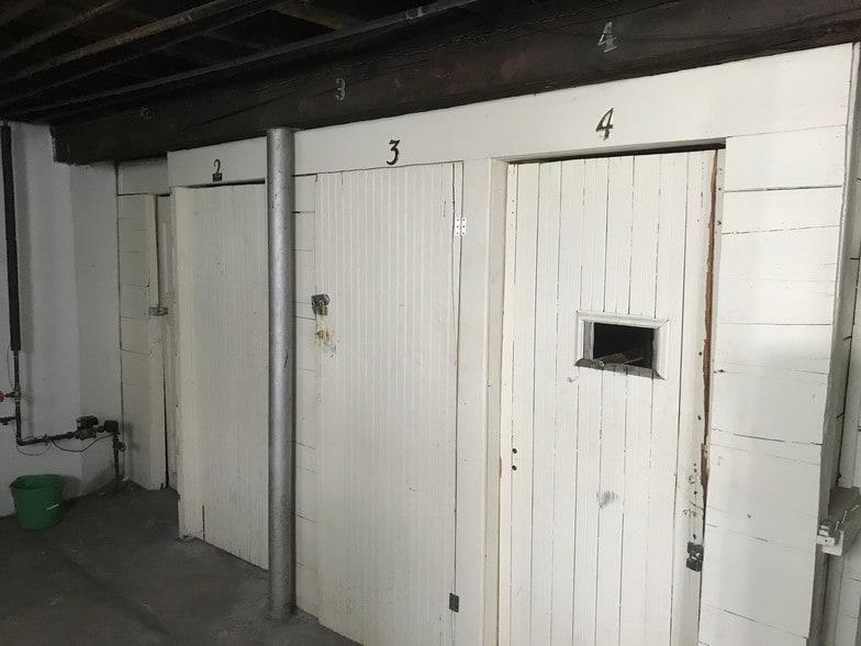 1665 Pagel Ave, Lincoln Park, MI à vendre - Photo du bâtiment - Image 3 de 5