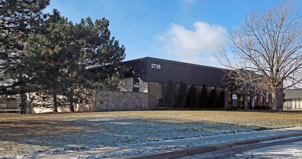2738 Slough St, Mississauga, ON à vendre - Photo principale - Image 1 de 1