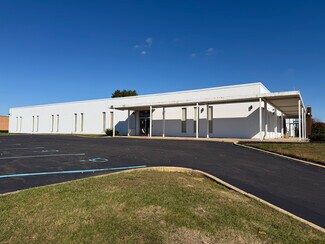 Plus de détails pour 110 W Park Dr, Mount Laurel, NJ - Flex à vendre