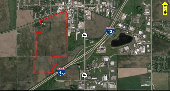 Marsh Rd, Elkhorn, WI à vendre - Photo du bâtiment - Image 2 de 6