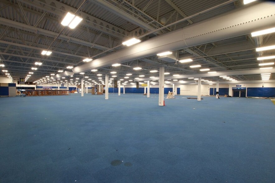 New Hall St, Stoke On Trent for sale - Interior Photo - Image 2 of 3