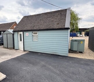 Plus de détails pour Charlwood Rd, Crawley - Bureau à louer